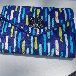 (IF BUNDLE, GET FREE!) VERA BRADLEY TURN LOCK WRISTLET 5 for $40